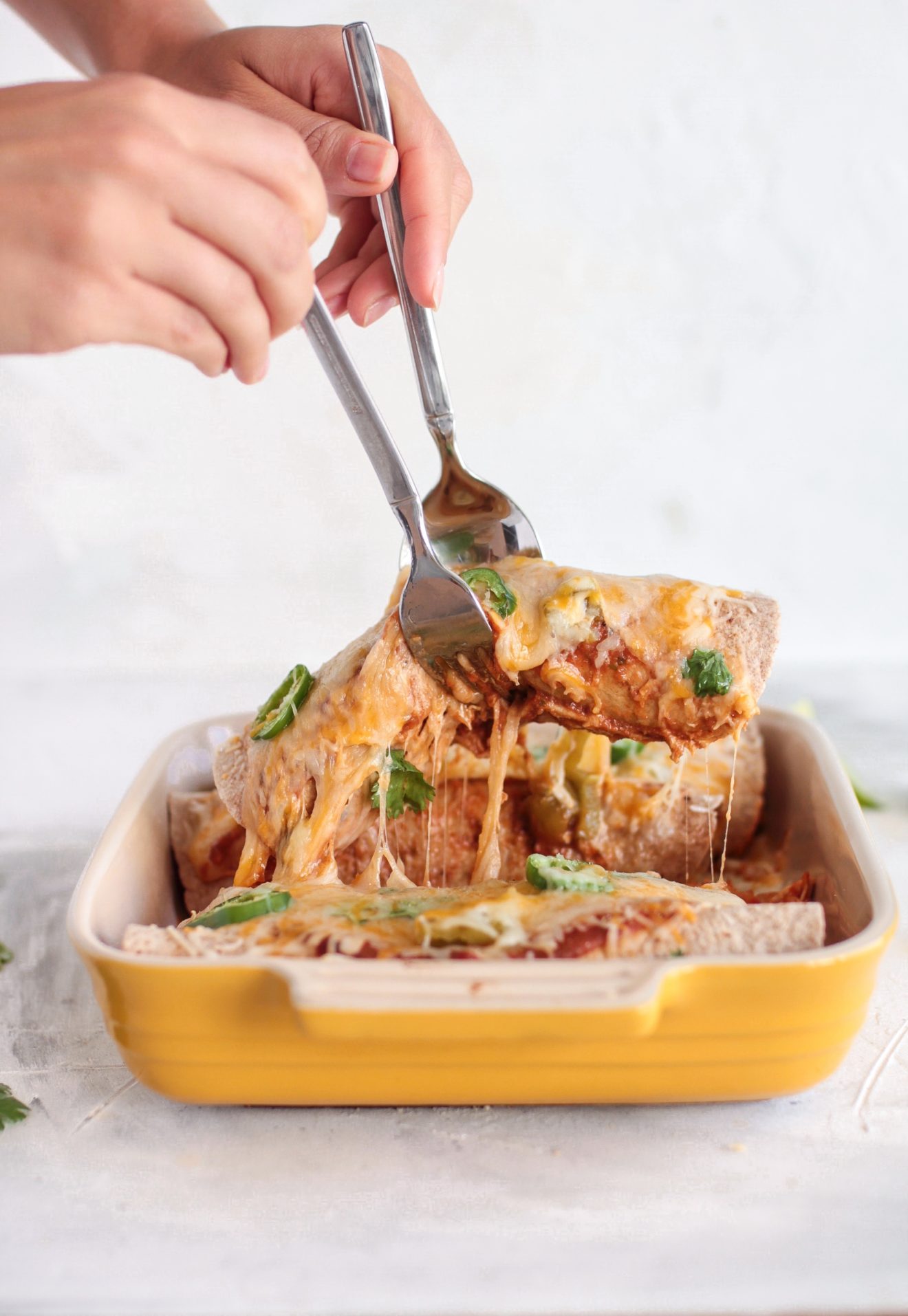 Überbackene Enchiladas mit Hackfleisch-Chili Füllung | MANUSREZEPTE.de